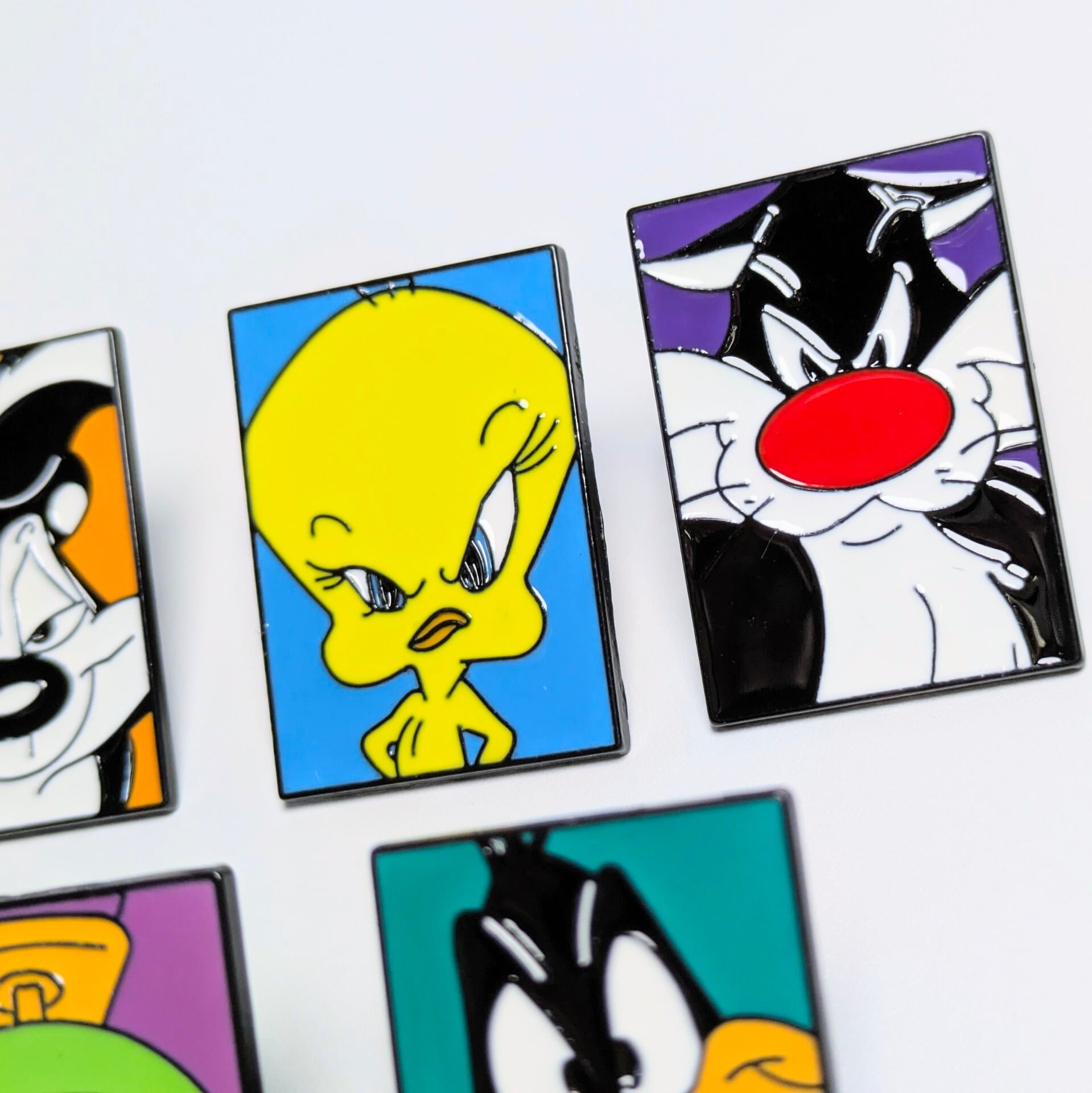 送料無料！ ★ピンズ PINS★ピンバッジ 【 Looney Tunes（ ルーニーテューンズ ) ）】 9P SET / ピンズセット 〚アメリカン雑貨 アメトイ〛