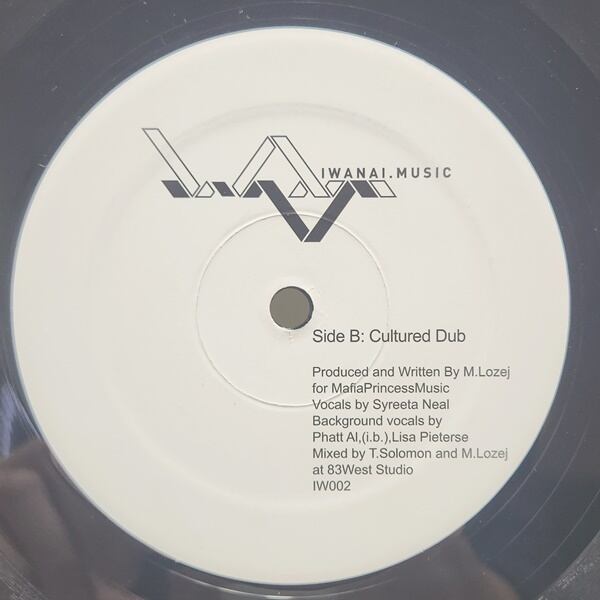 Martino / Cultured Girl [IW002] - 画像2