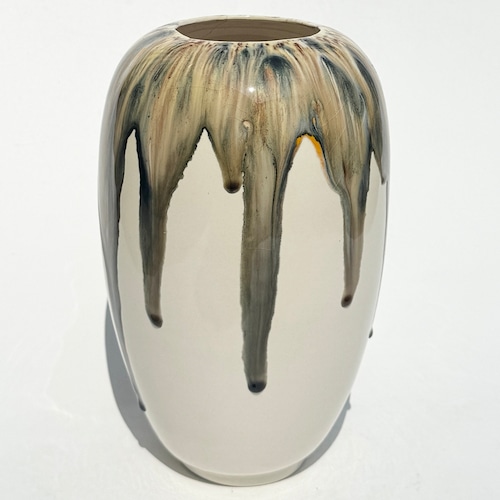 Ceramic vase Ceramic vase
