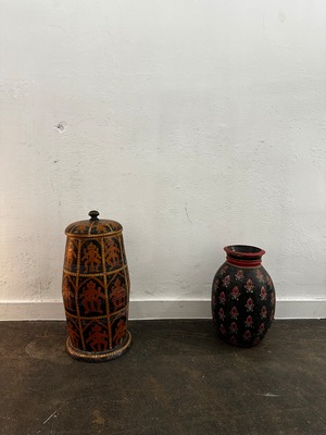 Old India 木製のフラワーベース 壺