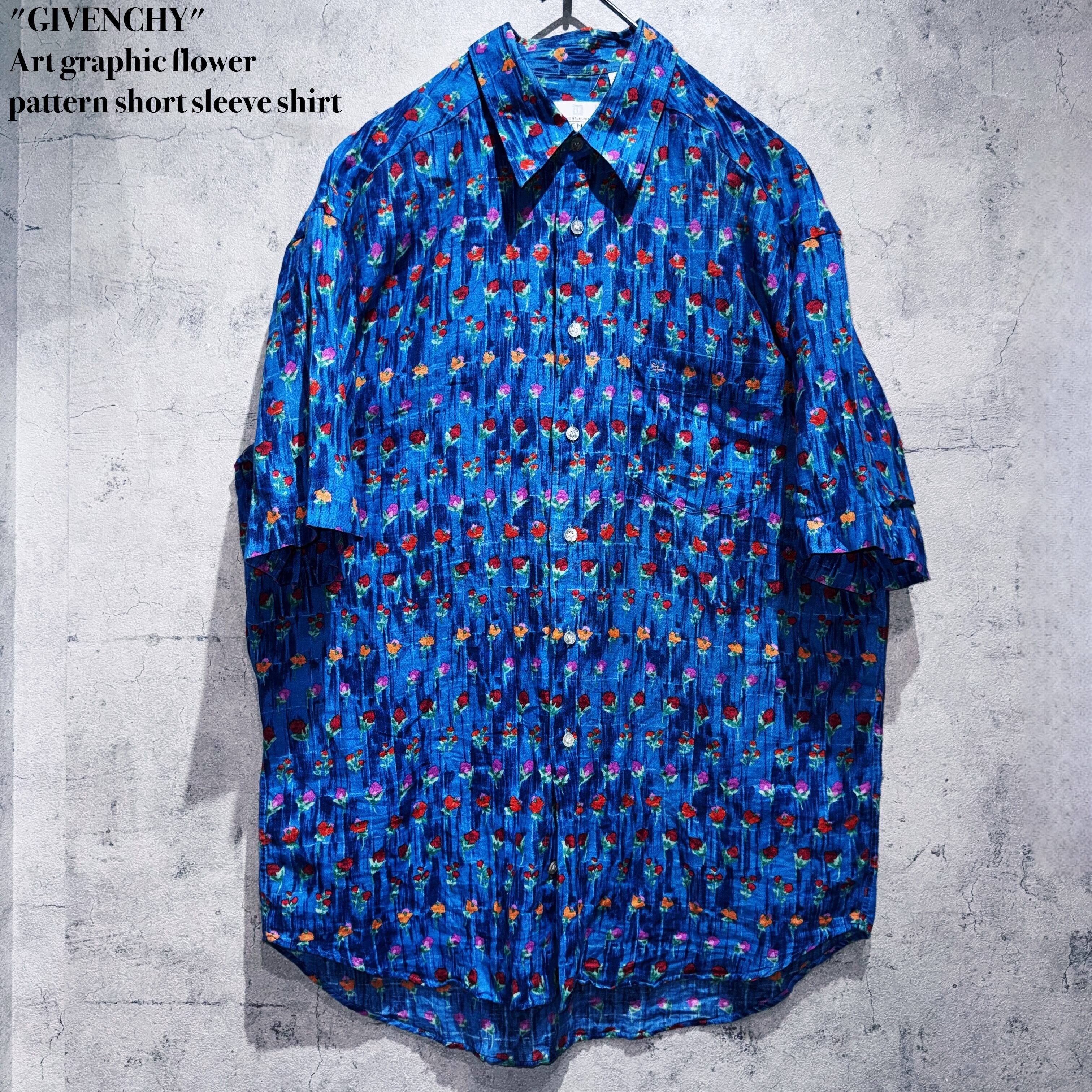 "GIVENCHY"Art graphic flower pattern short sleeve shirt