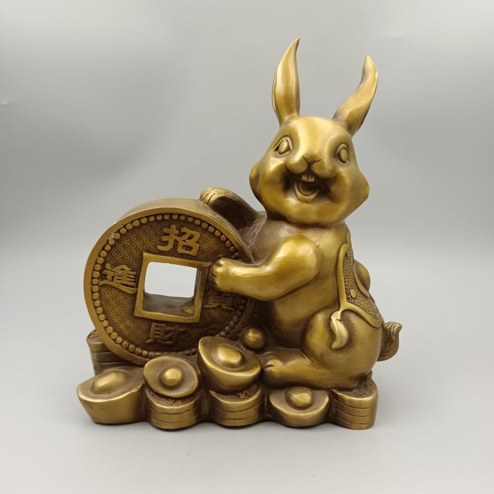 うさぎ 兎 金 黄金 ゴールド 置物 オブジェ 風水 開運 縁起 干支 中国