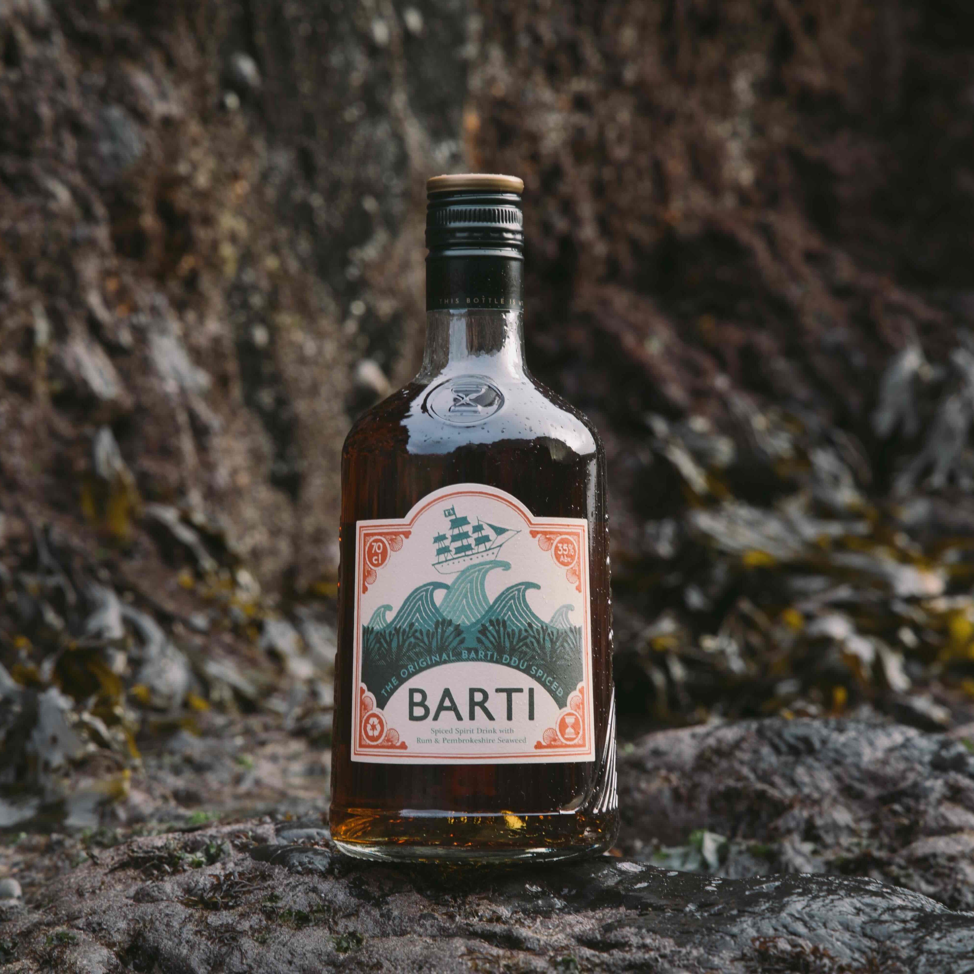 バルティ スパイスド ラム 700 ml | MINT from Wales