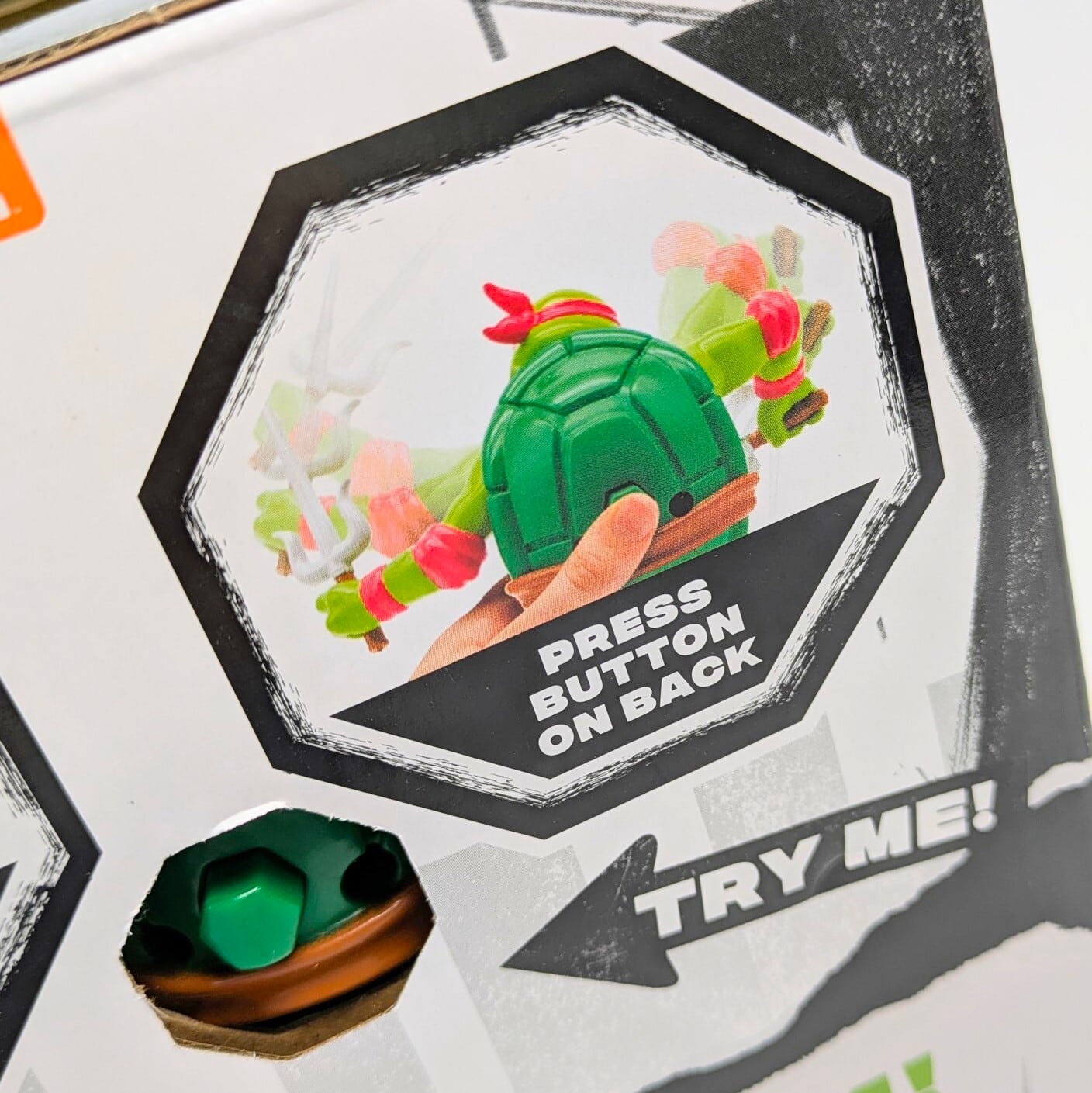 ☆US直輸入☆【 Teenage Mutant Ninja Turtles( ティーンエイジ ミュータント ニンジャ タートルズ )】 Turtles Sewer Shredders Pull Back Vehicles / 5インチ タートルズ スケートプルバックトイ / ラファエロ〚アメリカン雑貨 アメトイ〛