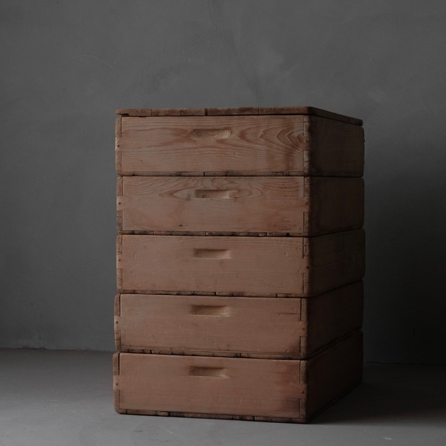 Wooden box