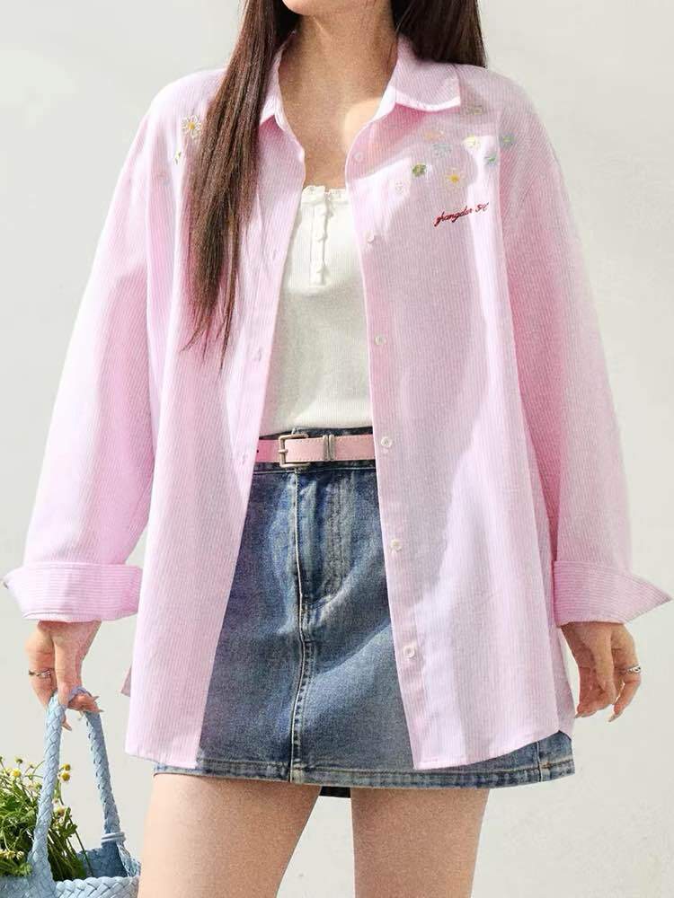 抜け感たっぷりの大人春コーデに♡ ワンポイント刺繍ストライプシャツ 大人可愛い おしゃれ 刺繍 花 ロゴ ストライプ ゆったり 羽織り 細見え 体型カバー 大きいサイズ 韓国 CH11571