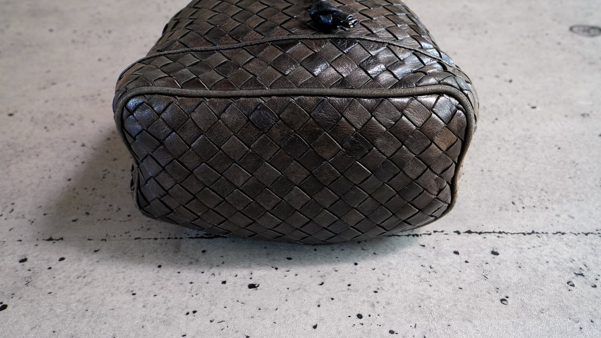 1980s】BOTTEGA VENETA ボッテガ・ヴェネタ イントレチャート 巾着
