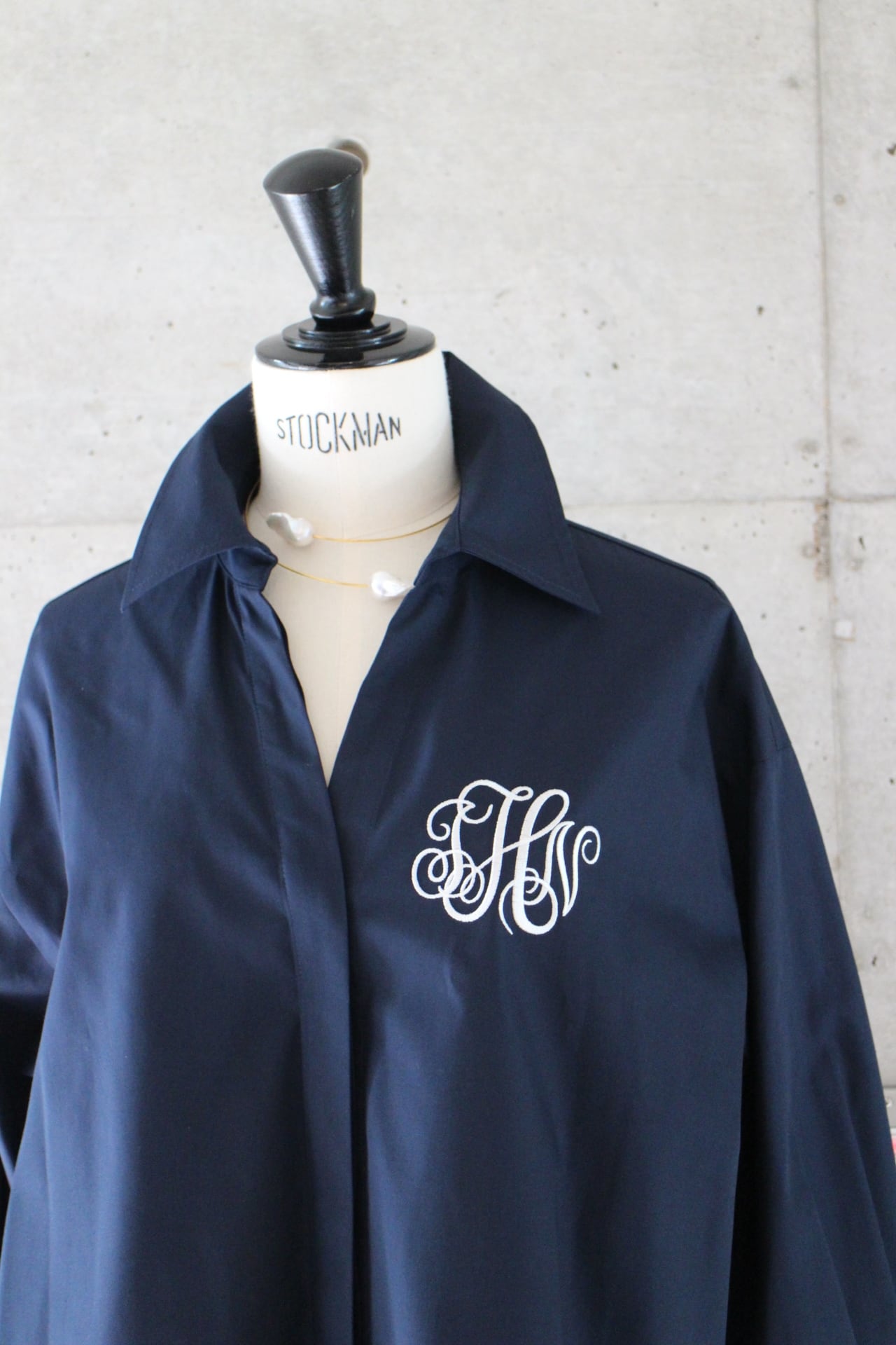 Vneck shirts/Navy | J.N.Hearts