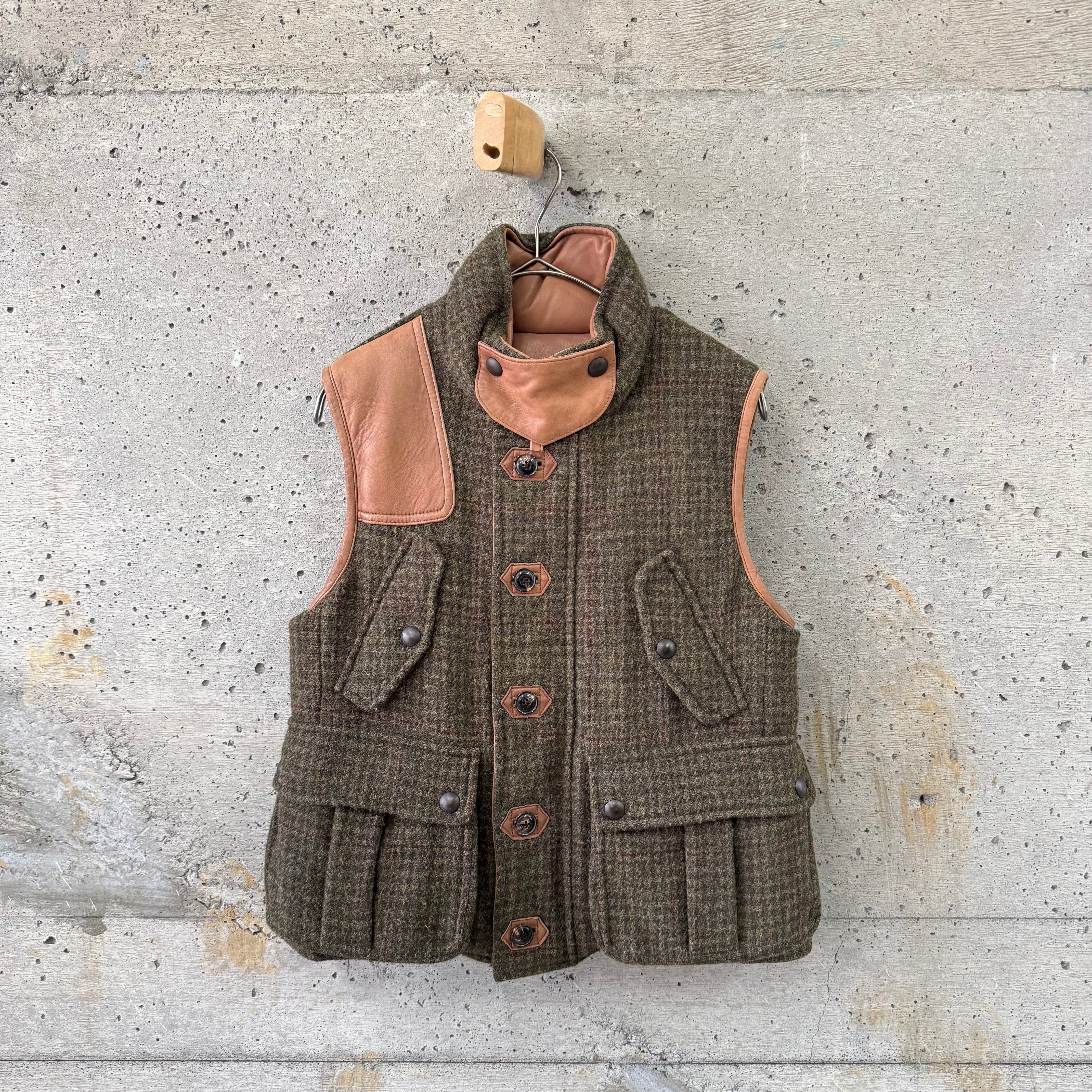 Reversible down vest