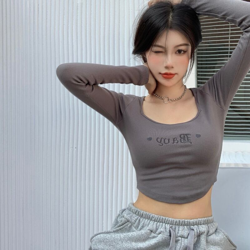 ニットTシャツ シャツ スプリングサマー薄手ショートクロップドグレートップス ロング 春物 夏物 スクウェア ブラックストロベリース35260814993