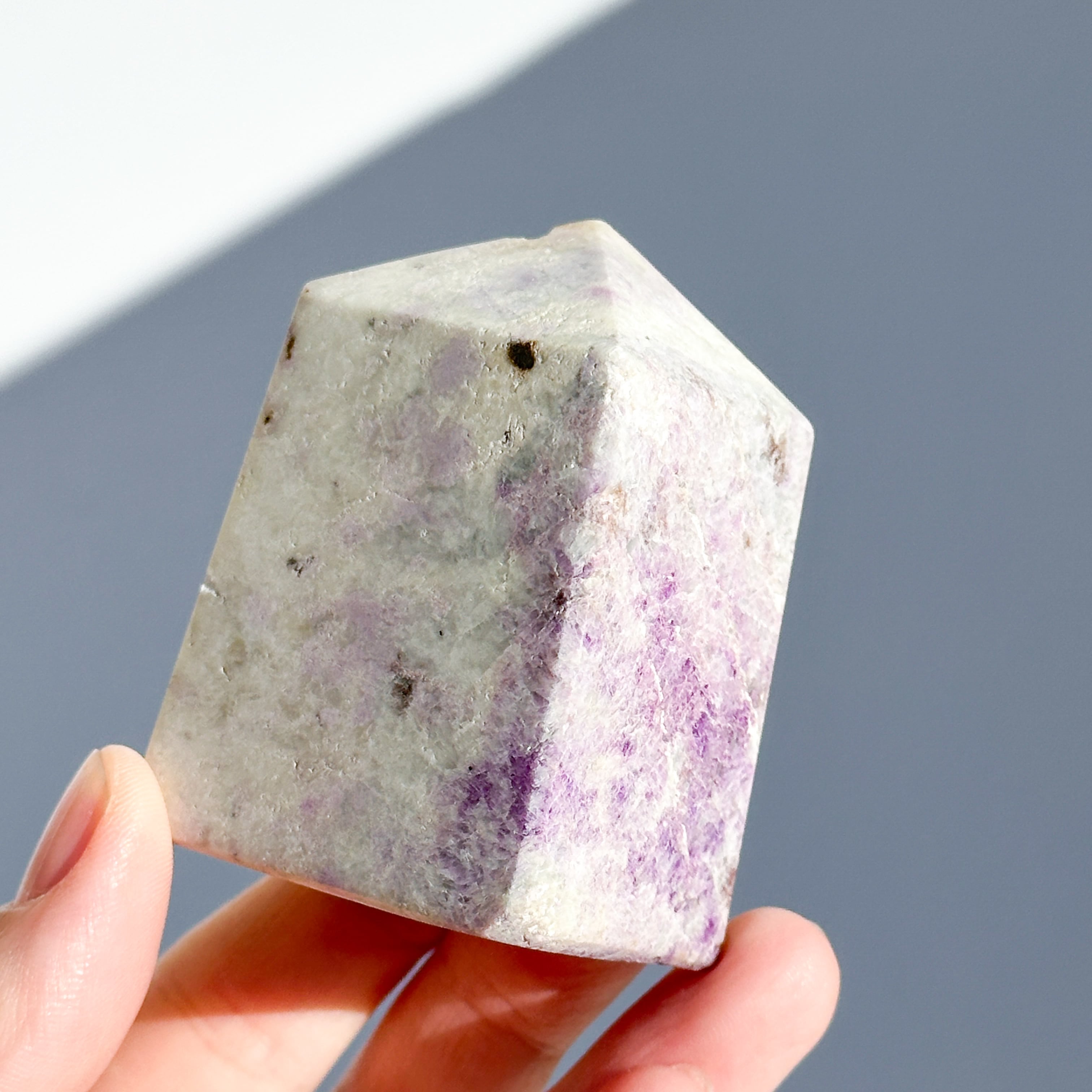 ハックマナイト 四角柱 ハックマナイト 四角柱 ハックマナイト(宝石名ハックマナイト