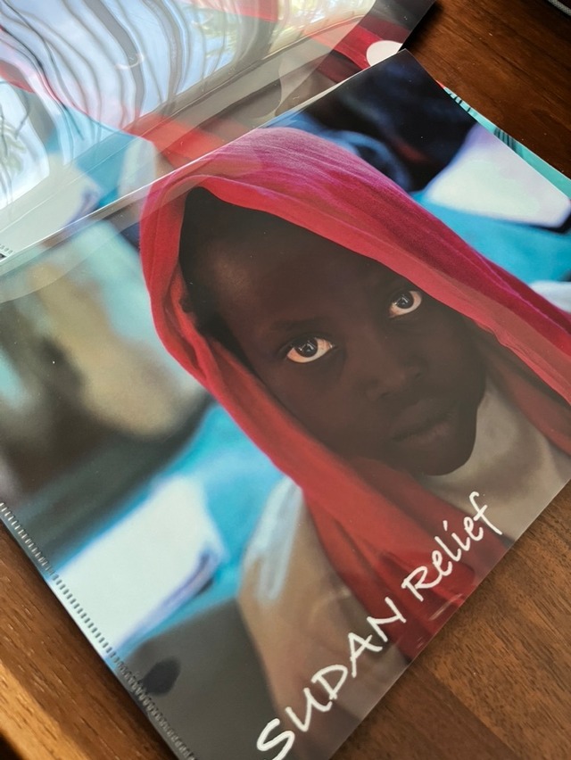 クリアファイル　Sudan （ピンクスカーフ）