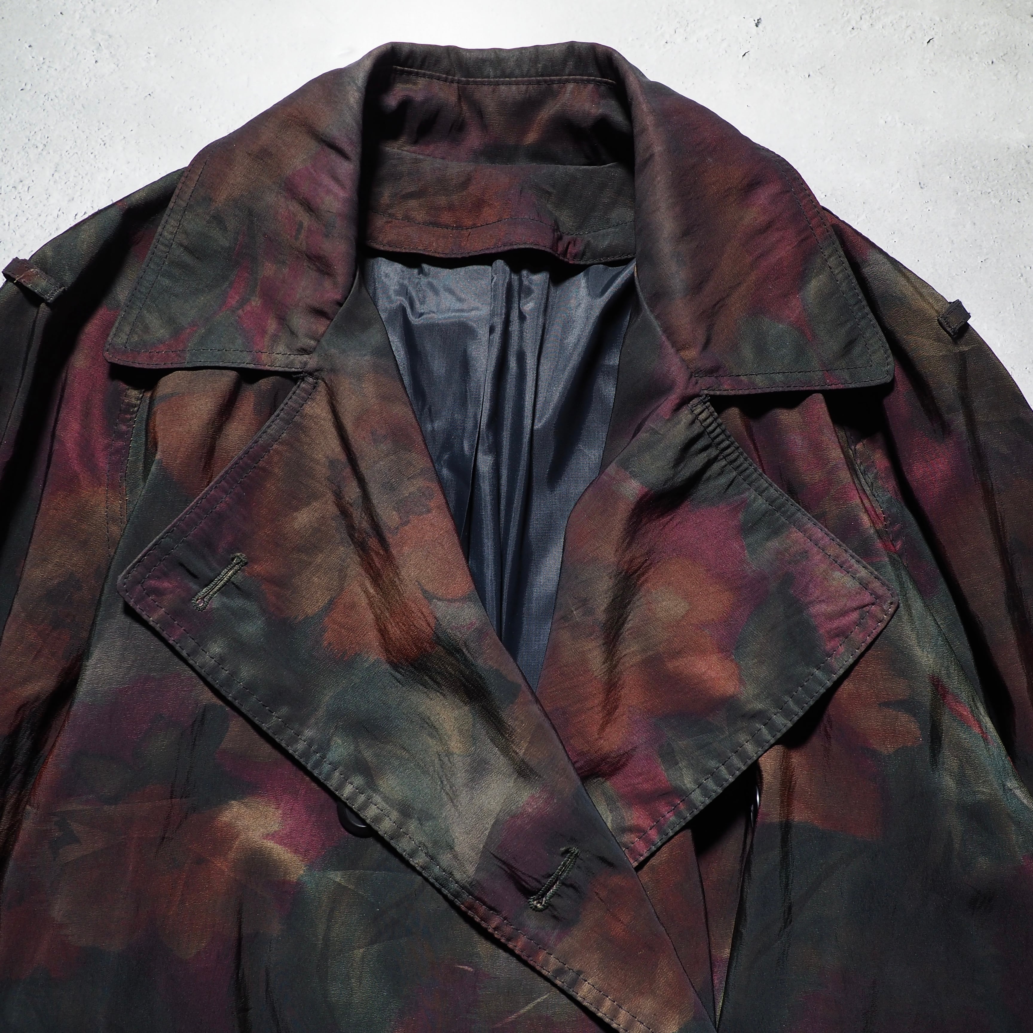 1990s Beautiful Bewitching Flower painted vintage Spring long coat (made in Usa)