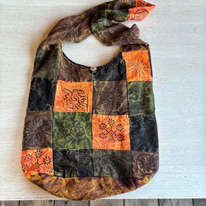 プリントパッチワークショルダーバック