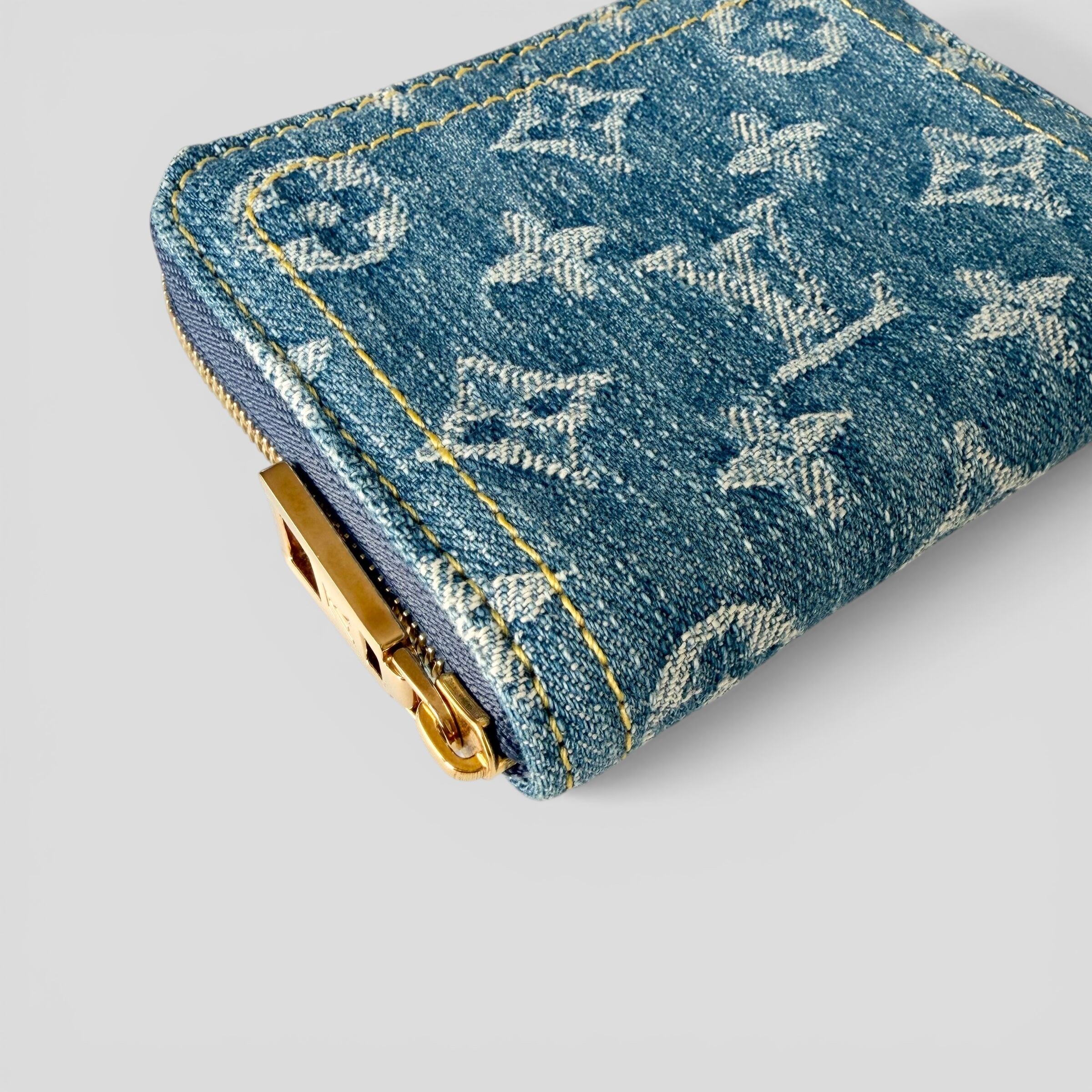 LOUIS VUITTON ルイヴィトン ジッピー コイン パース モノグラム