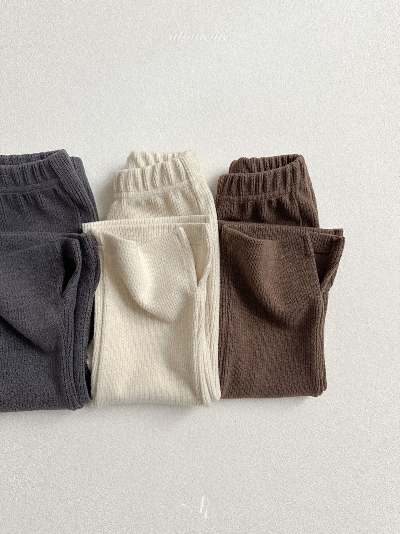 【即納】Slit pants / atomeme