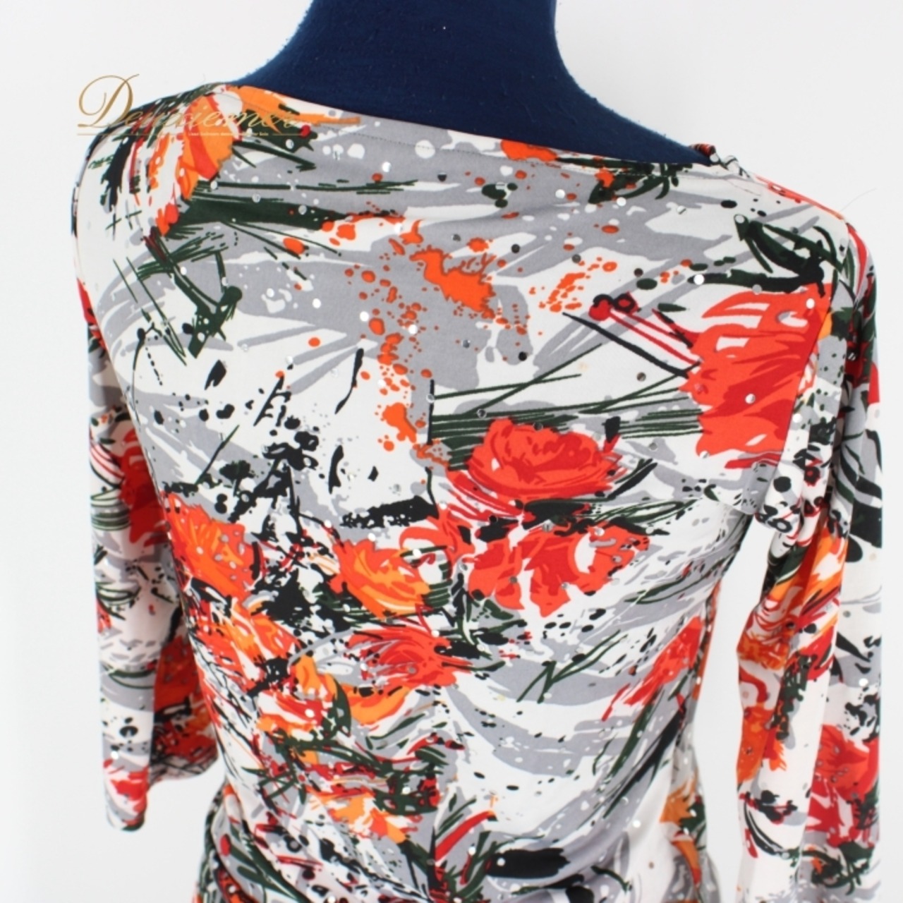 社交ダンス 衣装 スタンダード セットアップ ツーピース レッスンウェア 女性用 レディース オールシーズン mille feuille 黒 赤 白 ブラック系 ホワイト系 レッド系 オレンジ系 グレイ系 グリーン系 キラキラ 社交ダンスウェア