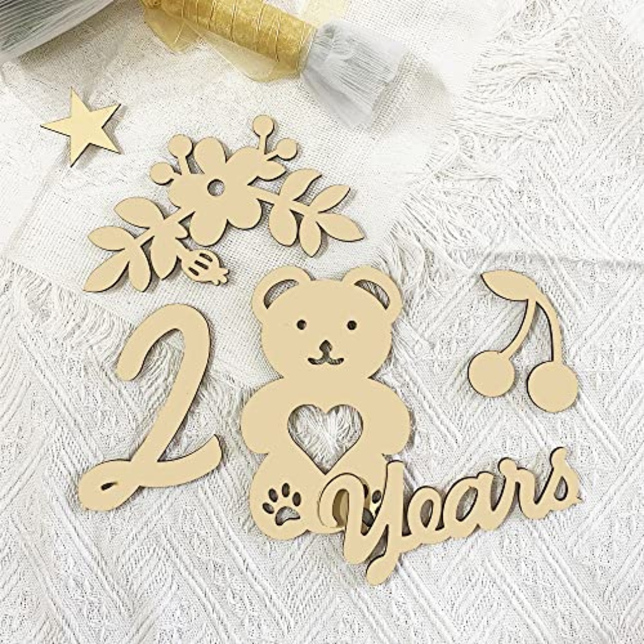 SPKURICP 木製 レターバナー 40枚セット 月齢フォトグッズ ニューボーンフォト ウッドレター 月齢カード マンスリーカード 記念日フォト 撮影道具 記念写真 出産祝い 成長記録 プレゼント 誕生日