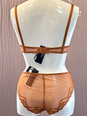 EVE ショーツ アンドレサルダ