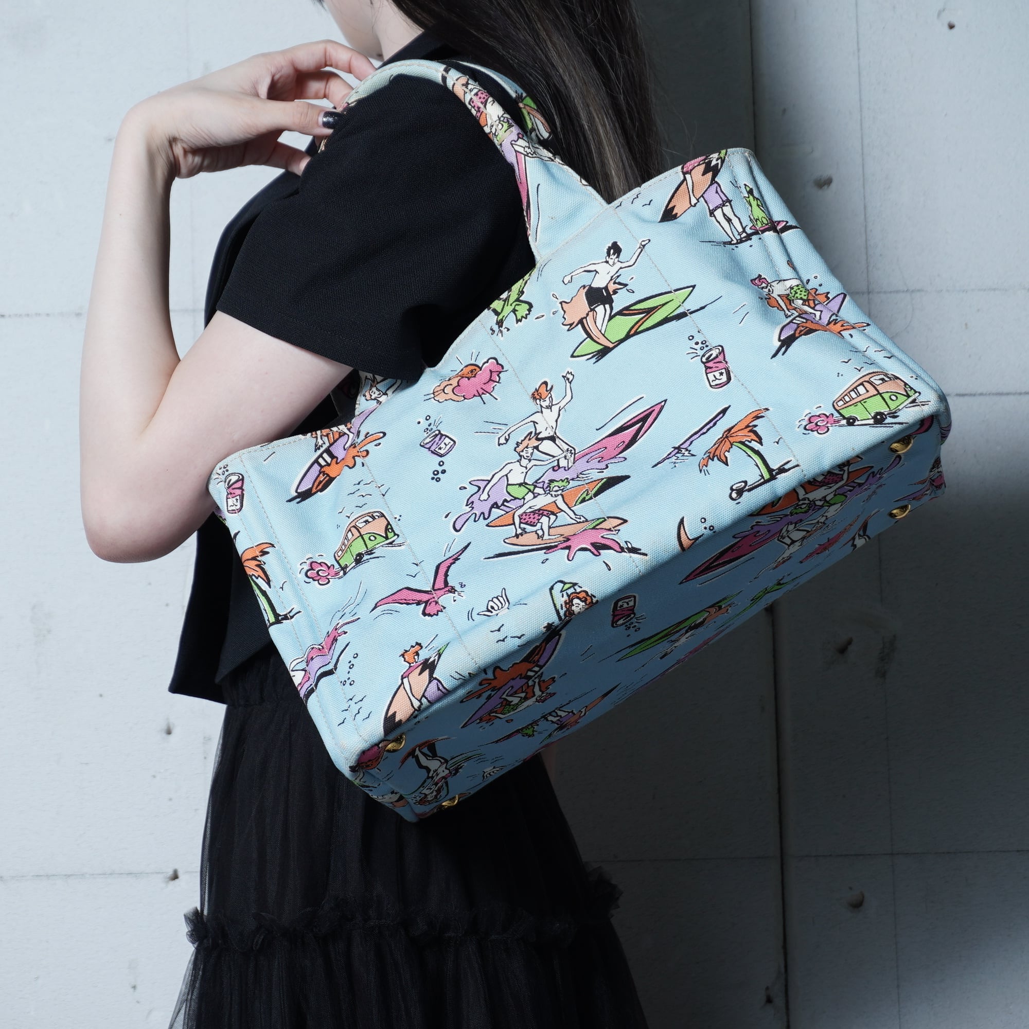 PRADA】プラダ サーフデザイン ハンドバッグ light blue | MIXHIVE