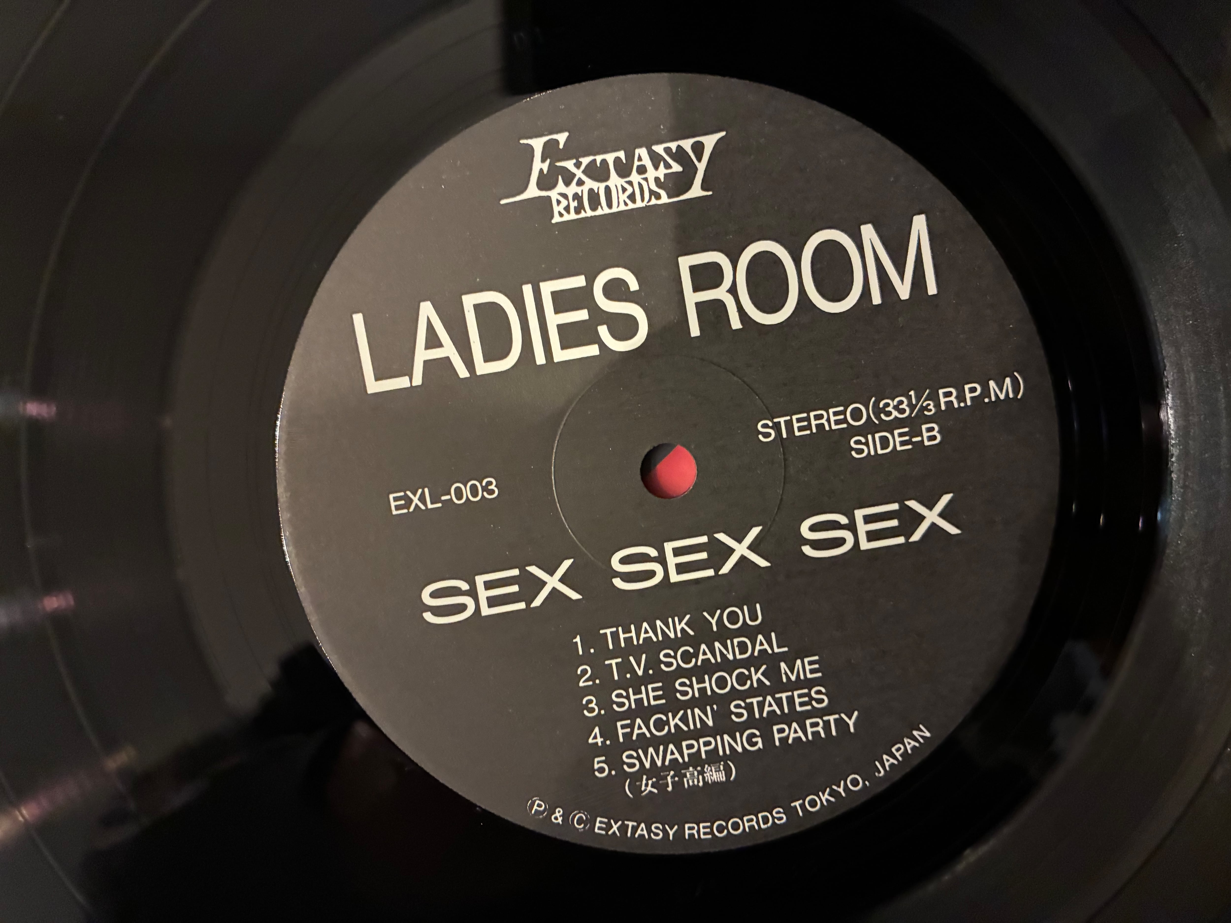 LADIES ROOM / SEX SEX SEX | sixteen records (シックスティーンレコード)