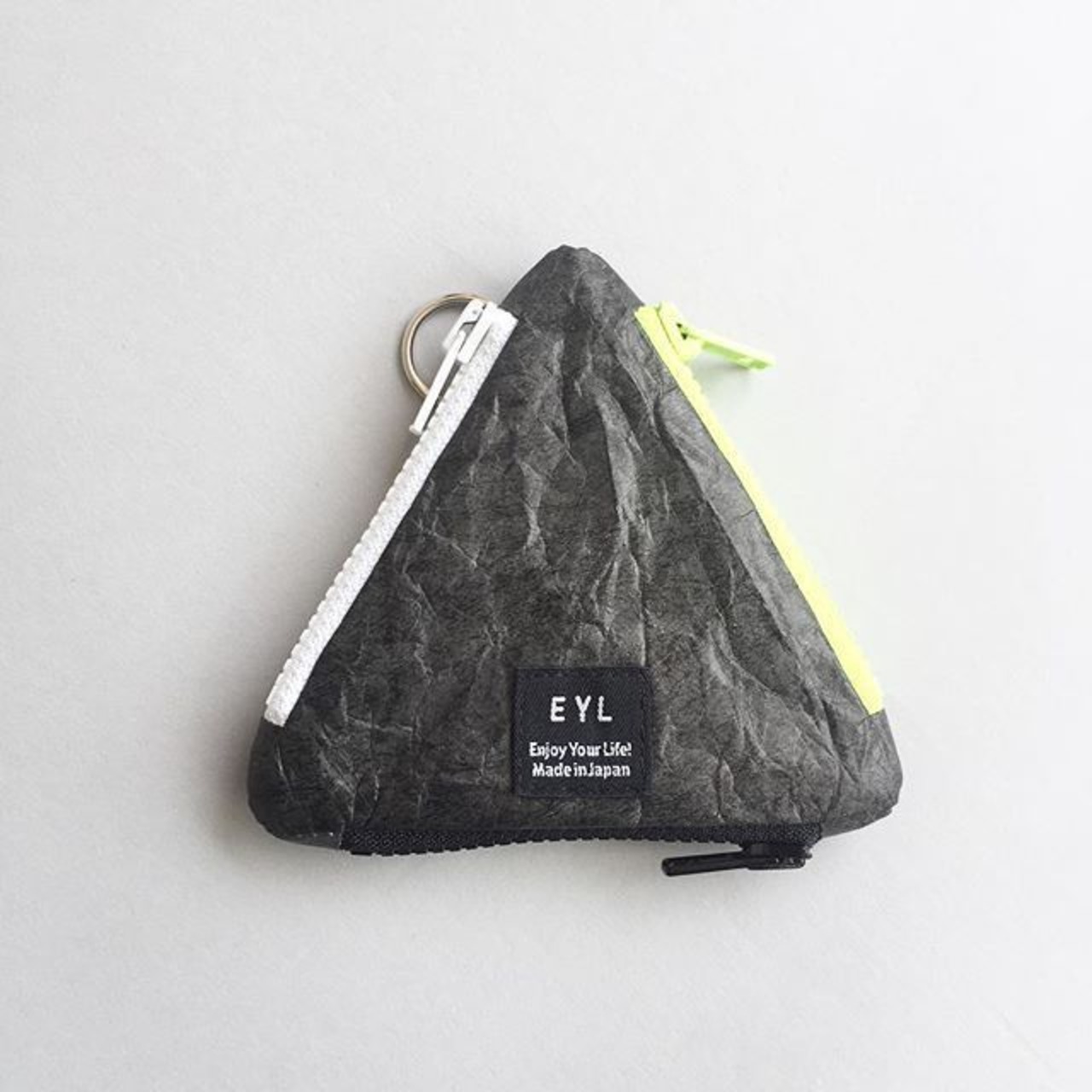 EYL / TRIANGLE COIN PURSE / TYVEK / BLACK / イーワイエル / トライアングルコインパース / タイベック / ブラック