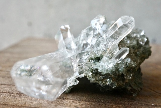 マニハール産クォーツ/クローライト/ルチル　Quartz / Chlorite /Rutile