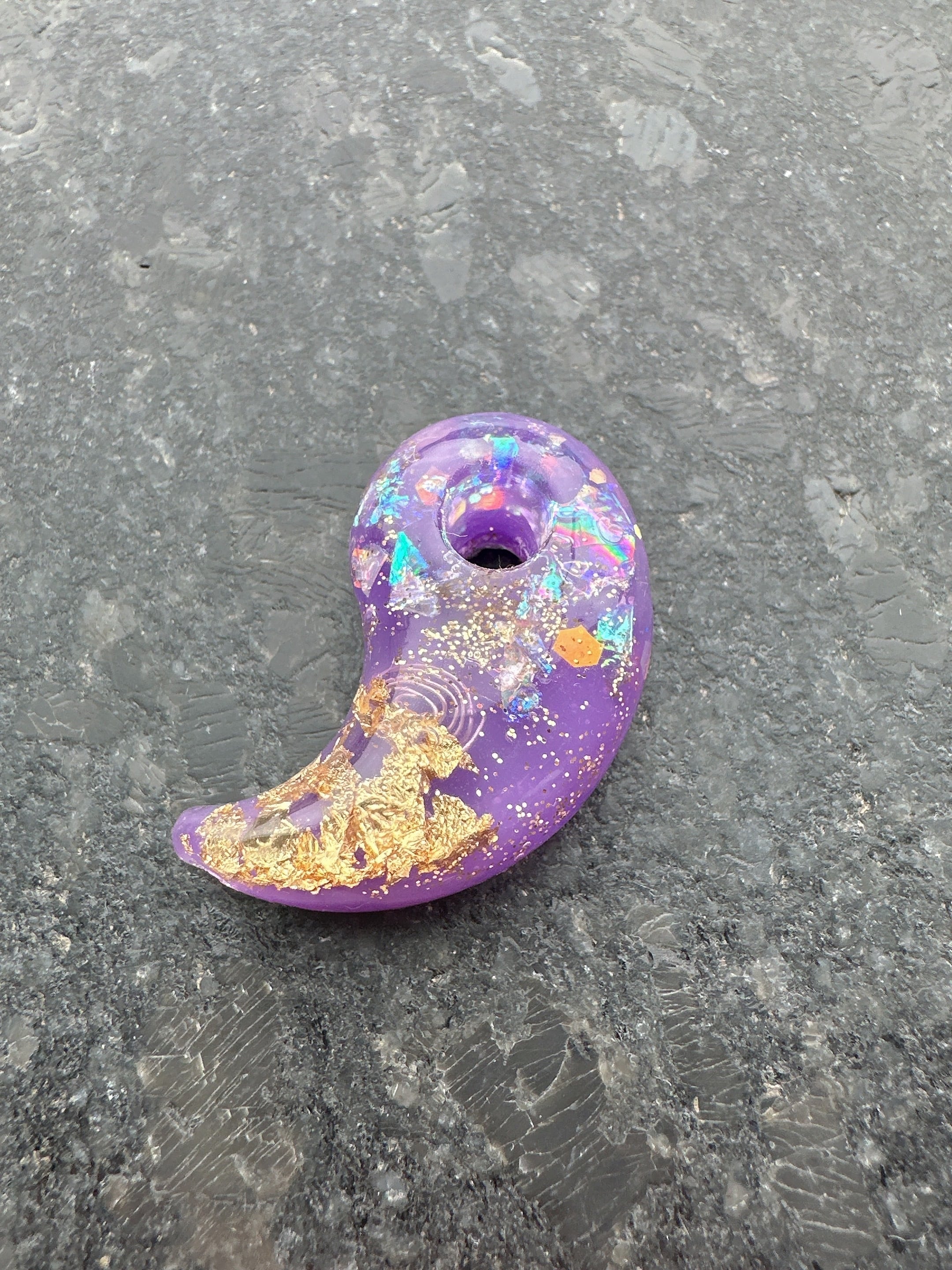 ハーバリウム勾玉オルゴナイト(大)