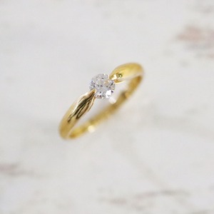 【婚約指輪】ラウンドアーム_はさみ留_K18YG