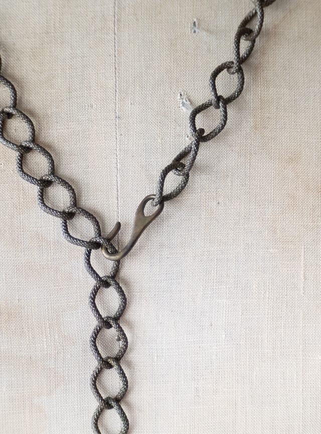 unknown used Flower ball and hook chain