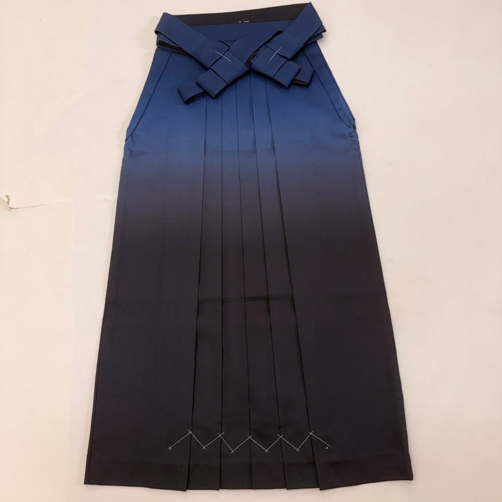 袴 L size 紐下丈95.5cm 行灯袴 卒業袴 女性用袴 青 黒 ぼかし 中古 5880