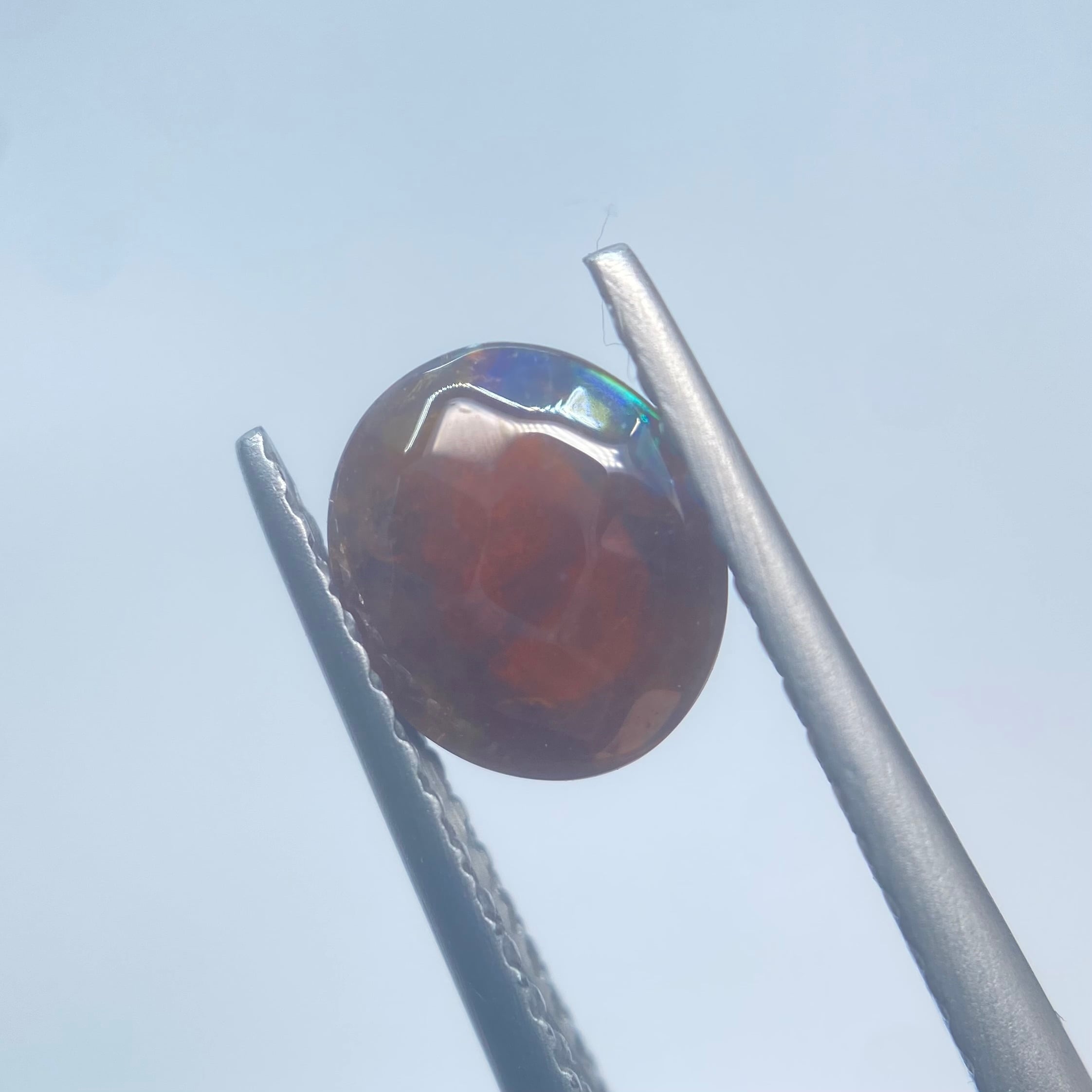 もう採れない奈良のレインボーガーネット