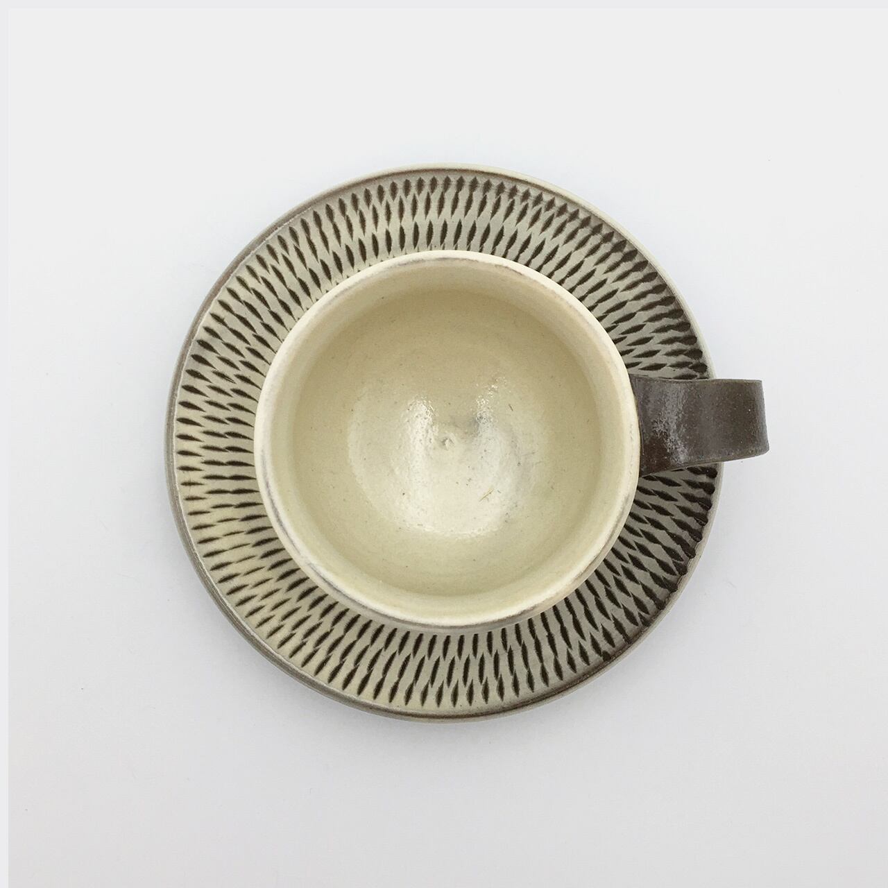 小鹿田焼 小袋窯【コーヒーカップ＆ソーサーセット】飛びかんな 白