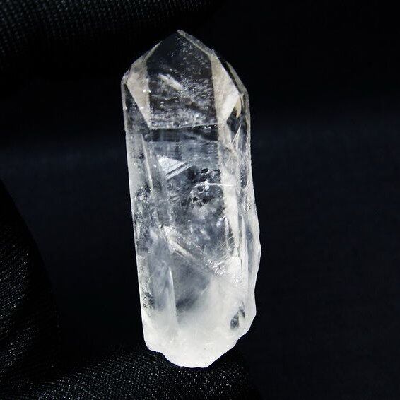 水晶 原石 アーカンソー産 一点物 171-7030