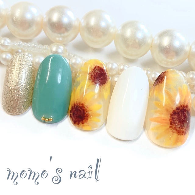 ネイルチップ ひまわり 夏ネイル サマーネイル つけ爪 花柄 くすみカラー ワンカラー ラメ きらきら グリッター ゴールド ターコイズ ホワイト 夏休み 大人かわいい お出かけ お呼ばれ Momo S Nail ネイルチップ ひまわり 夏ネイル サマーネイル つけ爪 花柄 くすみカラー ワンカラー ラメ きらきら グリッター ゴールド ターコイズ ホワイト 夏休み 大人かわいい お出かけ お呼ばれ Momo S Nail