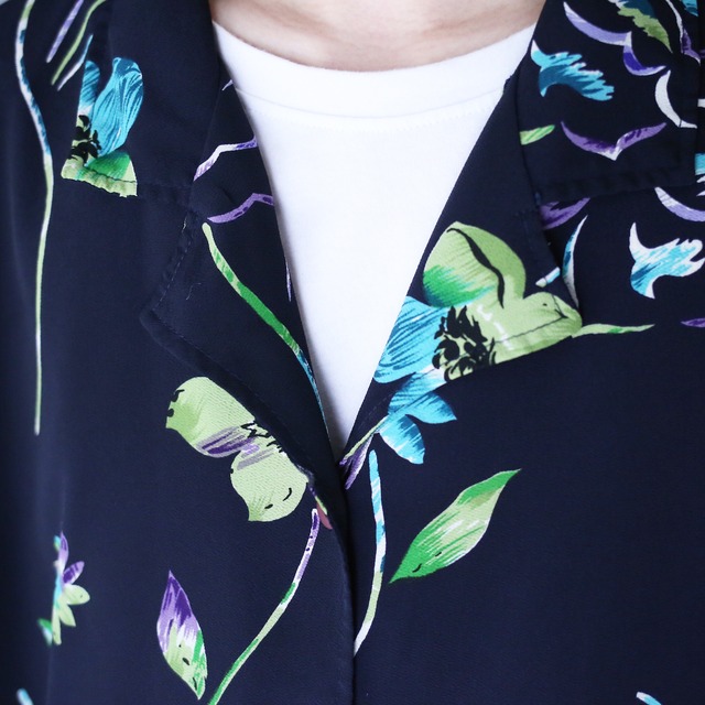 beautiful flower art pattern loose silhouette open collar h/s shirt