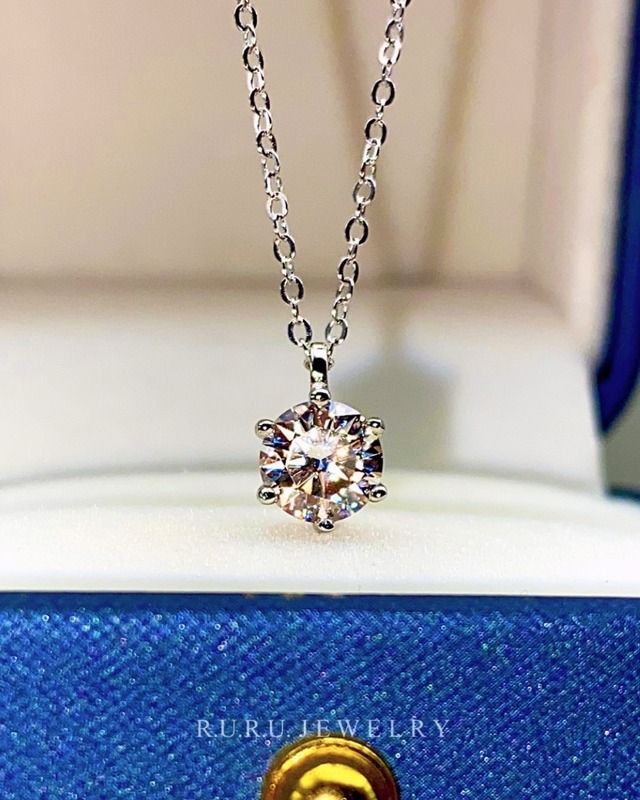 Éclat Solitaire Necklace［A168］