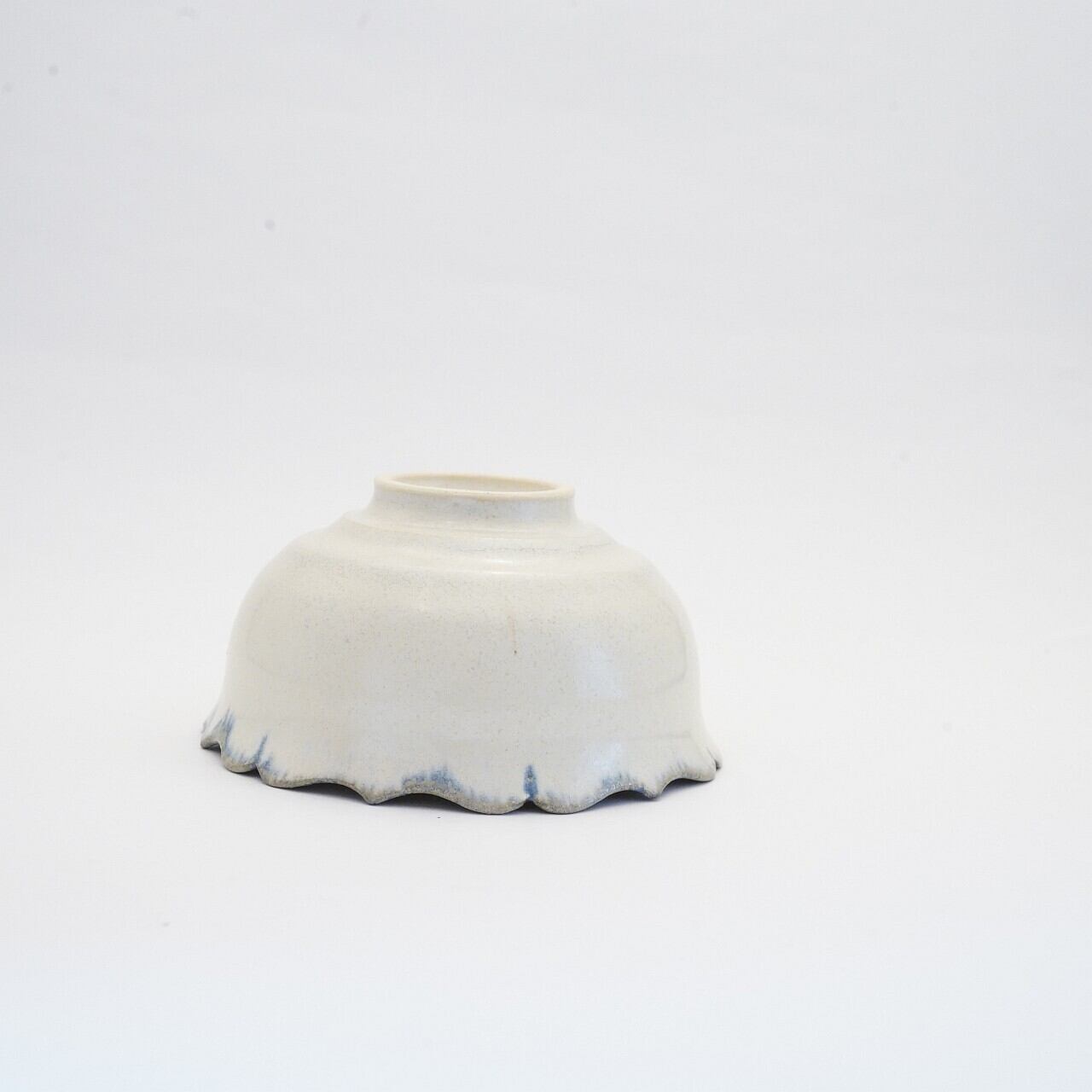 陶芸凌山 松尾重利 銘 「雲海」 花生 大作 上位作 共箱 日展作家 高さ27㎝ 松尾亮佑】稜花小鉢 Blue 7 | ろにせら ギャラリーと雑貨のお店