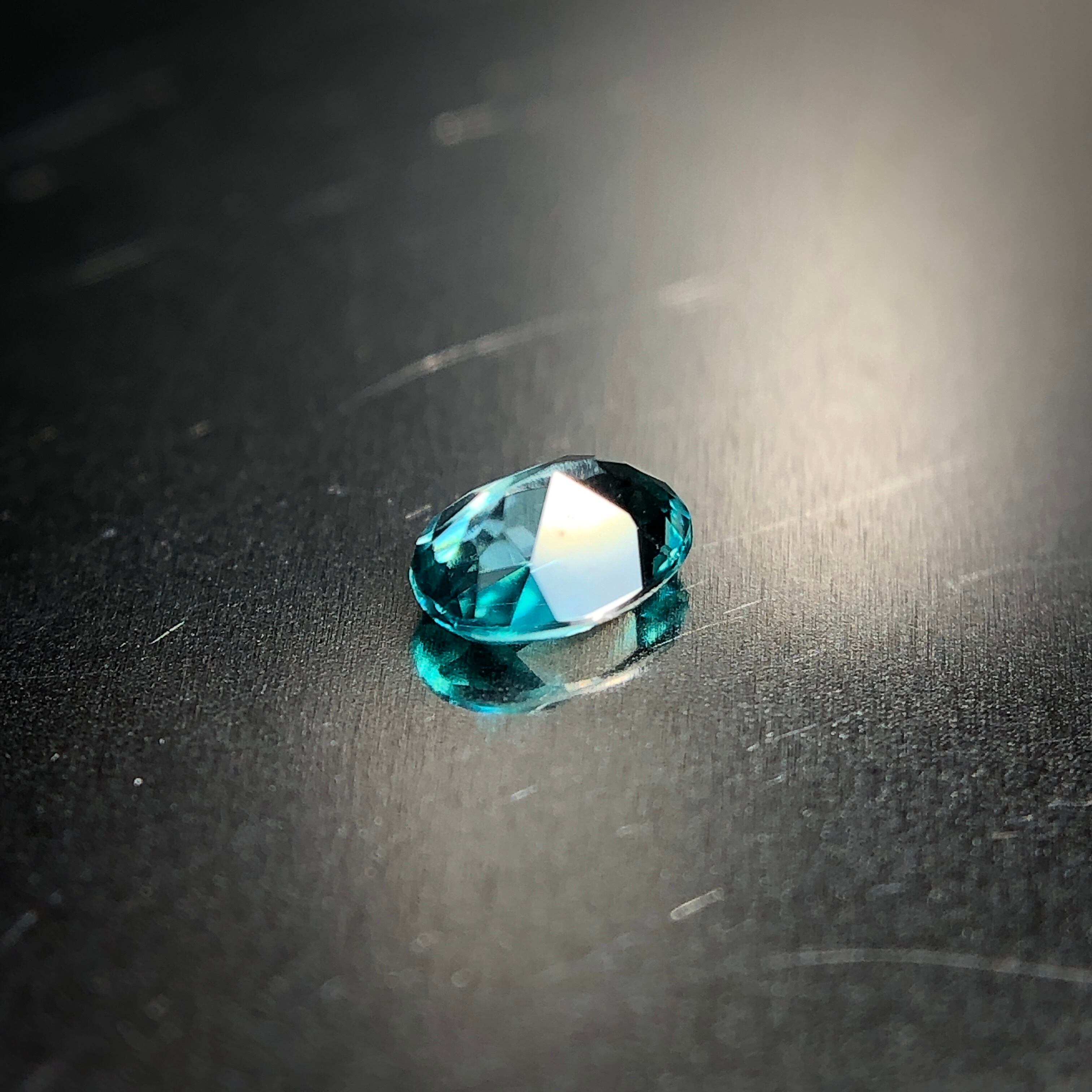 唯一無二の青色 0.07ct 希少石 天然 グランディディエライト | Frederick’s Gems&Jewelry powered by BASE