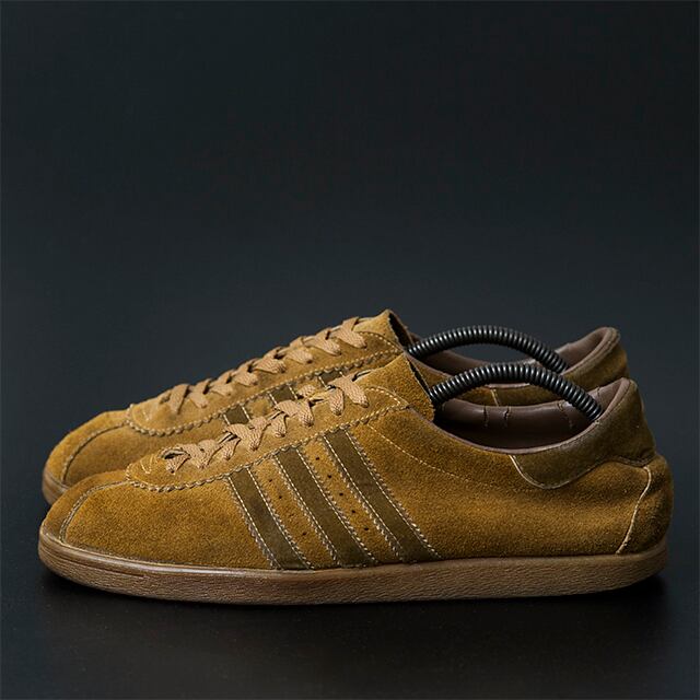 adidas tobacco タバコ カナダ製