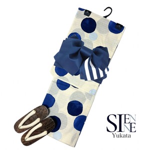 浴衣ジェンヌ 浴衣3点セット 生成りに青や水色の変形ドット柄 作り帯 結び帯