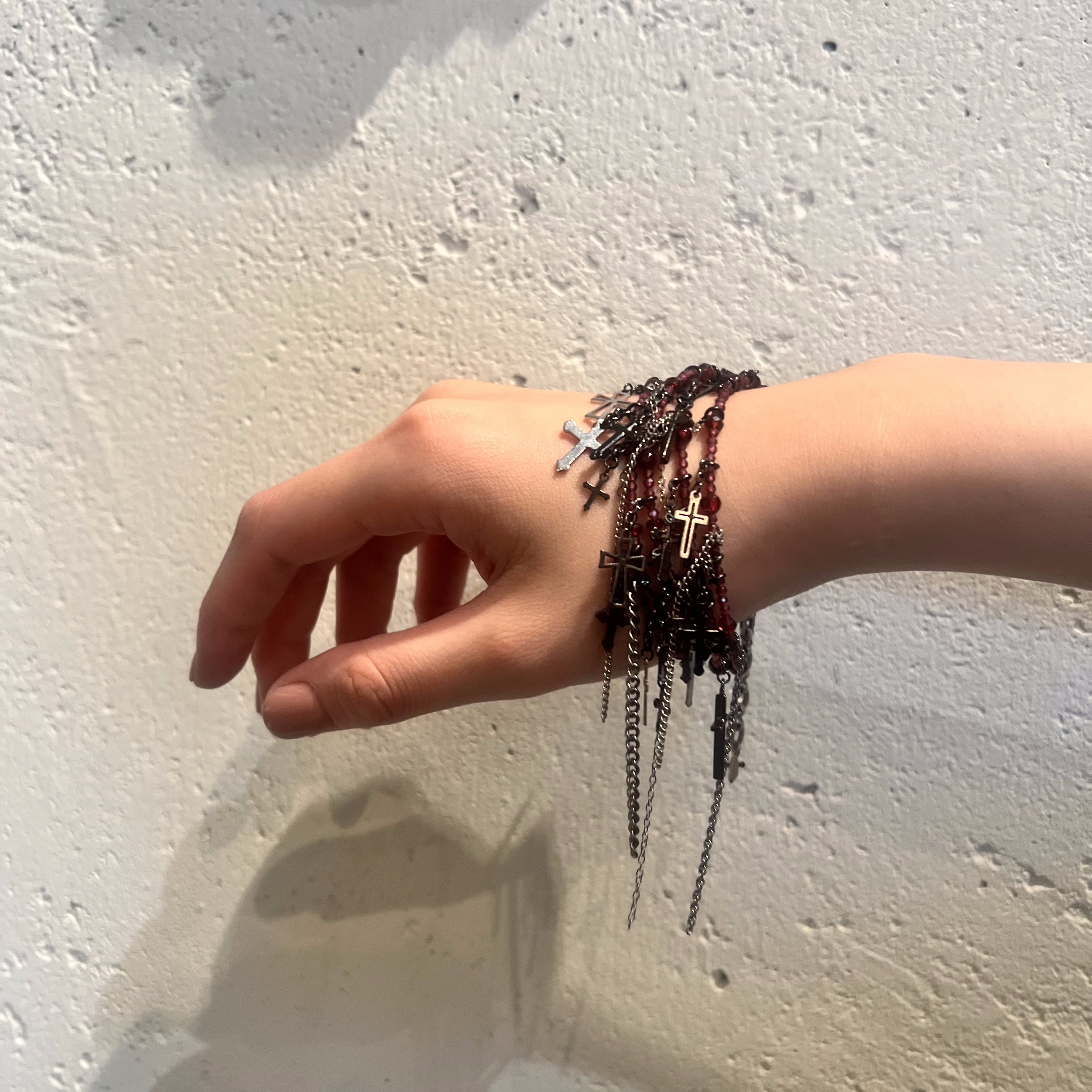 2023 1st】gunda<ガンダ>JUNK HEAVEN DIE BRACELET/Garnet 2023 1st】gunda<ガンダ>JUNK HEAVEN DIE BRACELET/Garnet