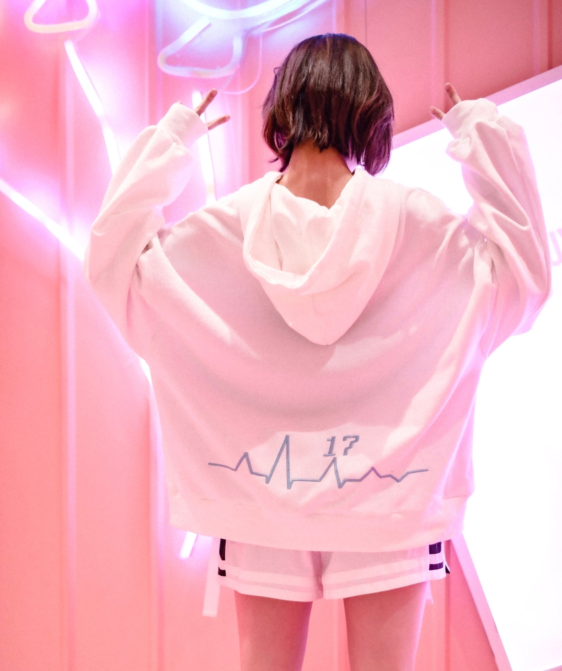 「ふぇなちゃんねむねむパーカー」 | KRY clothing powered by BASE