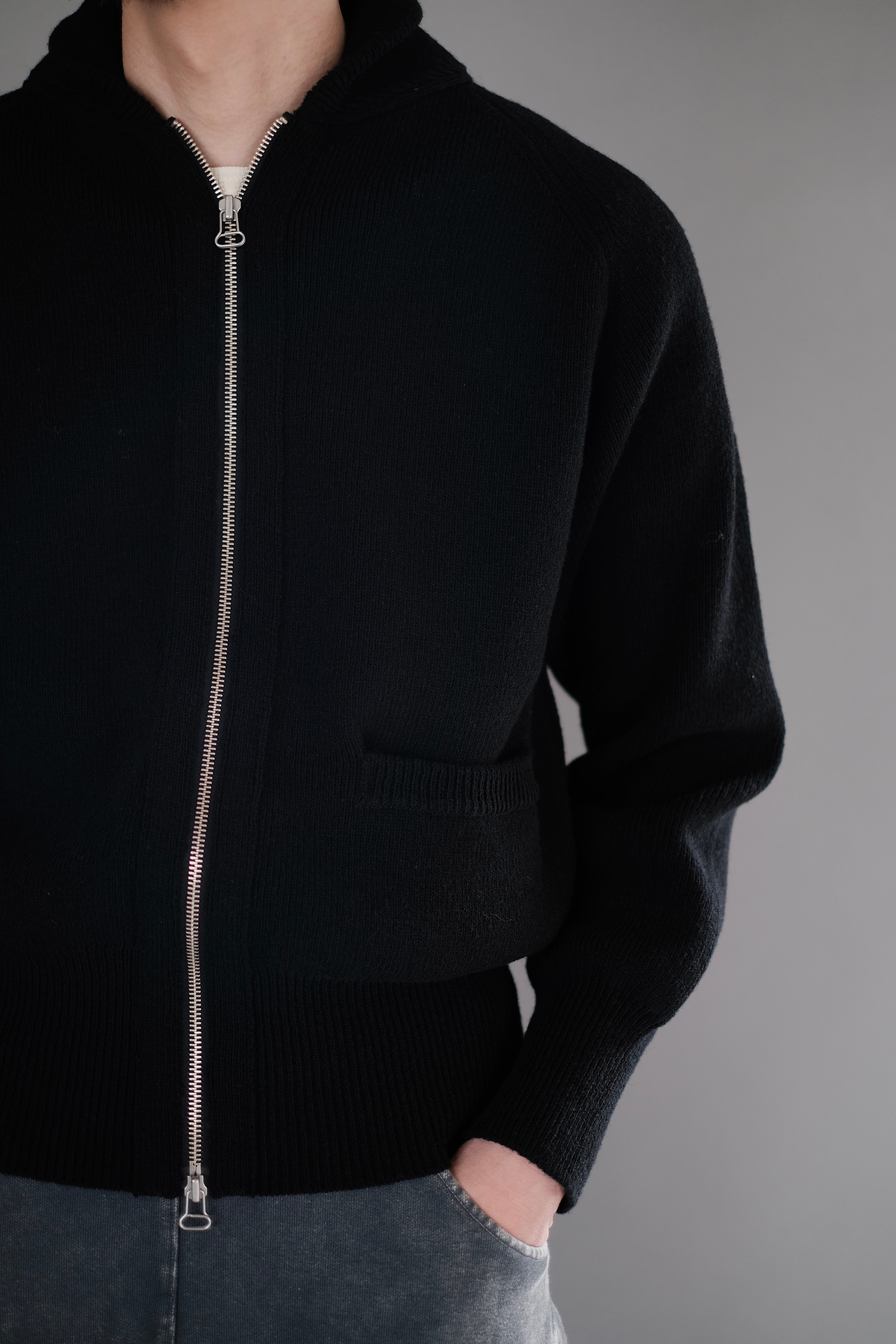 SLOPESLOW / Hard twisted shetlandwool type C-2 