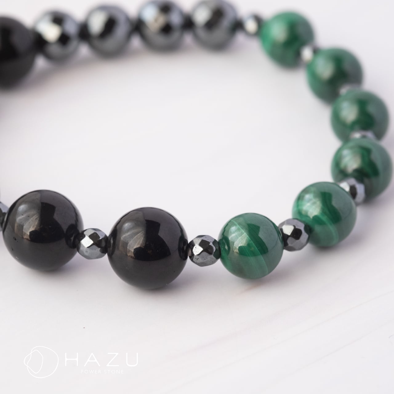 オルゴナイト｜持ち主を悪いものからひたすら守る！｜天然色モリオン×マラカイト オルゴナイト｜持ち主を悪いものからひたすら守る！｜天然色