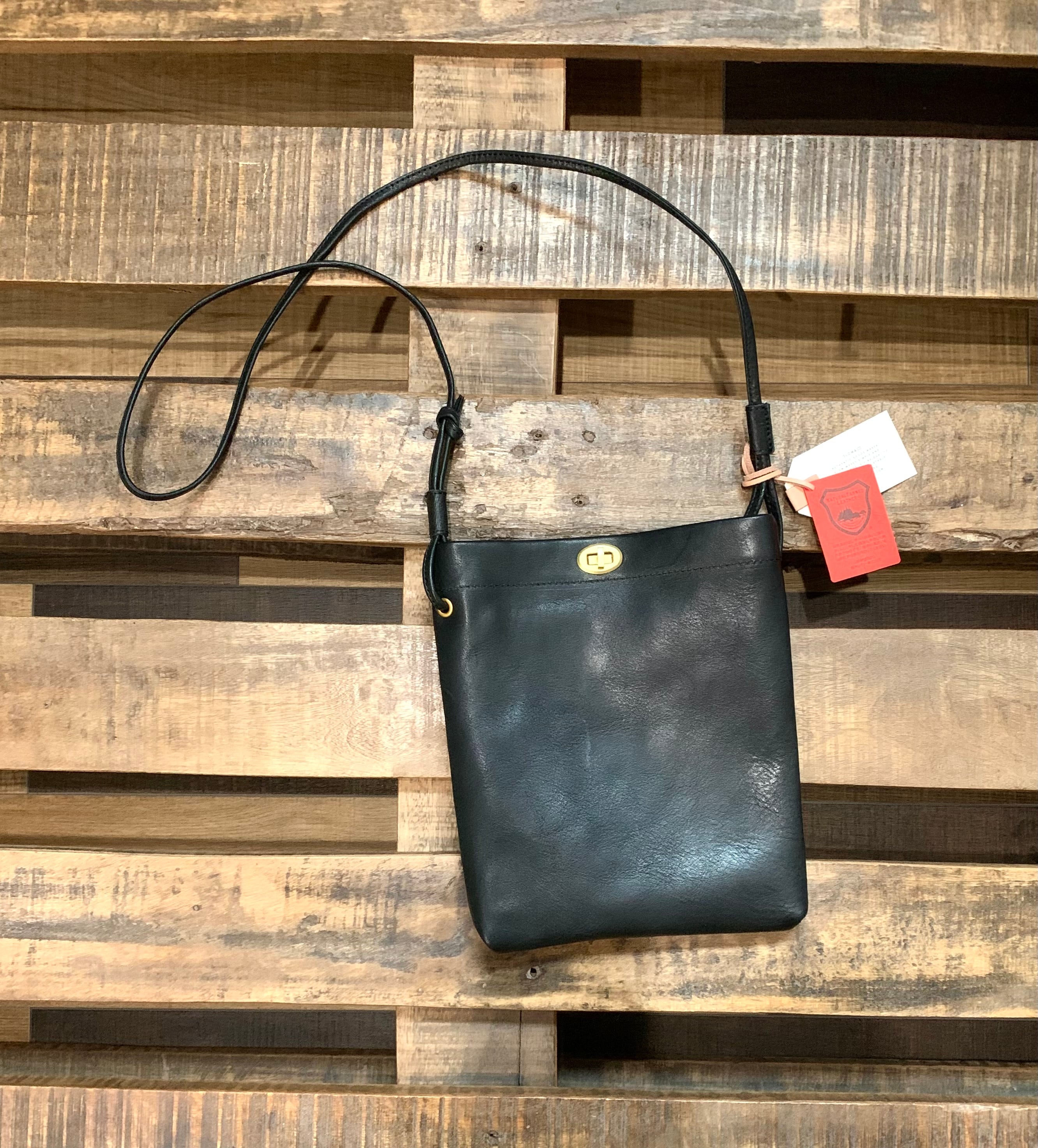 スロウ／SLOW バッグ ショルダーバッグ 鞄 メンズ 男性 男性用レザー 革 本革 ブラウン 茶  3132004 bono shoulder bag Ssize ボーノ メールバッグ シボ革 シュリンクレザー