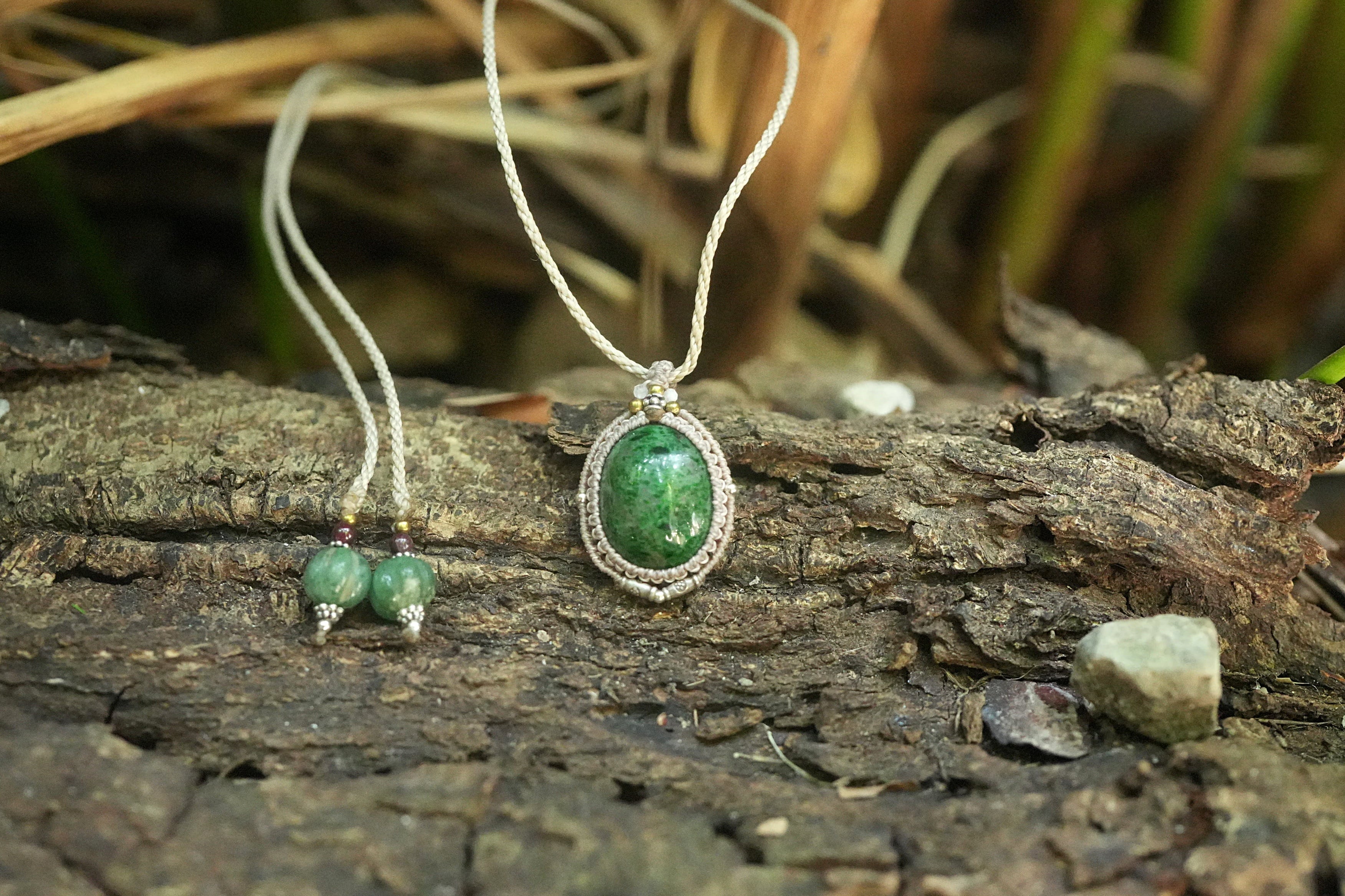 幻のプックリ☆マウシッシ翡翠☆Jede☆ネックレス 1575 | Funky garuda