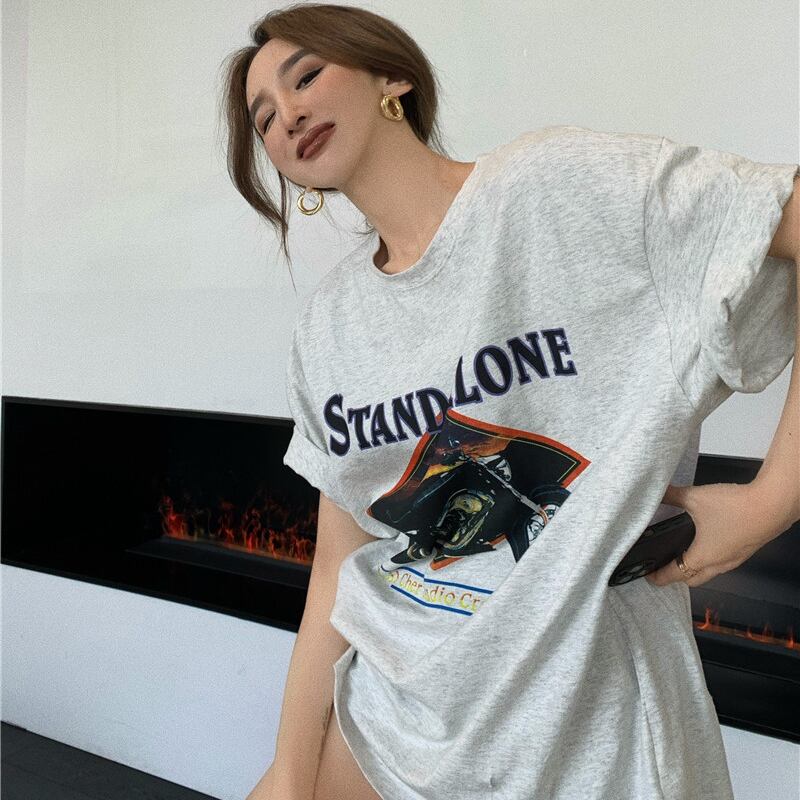 サマールーズカジュアルプリントレッドシャツ Tシャツ 夏物 ドラファッションホール86159917783