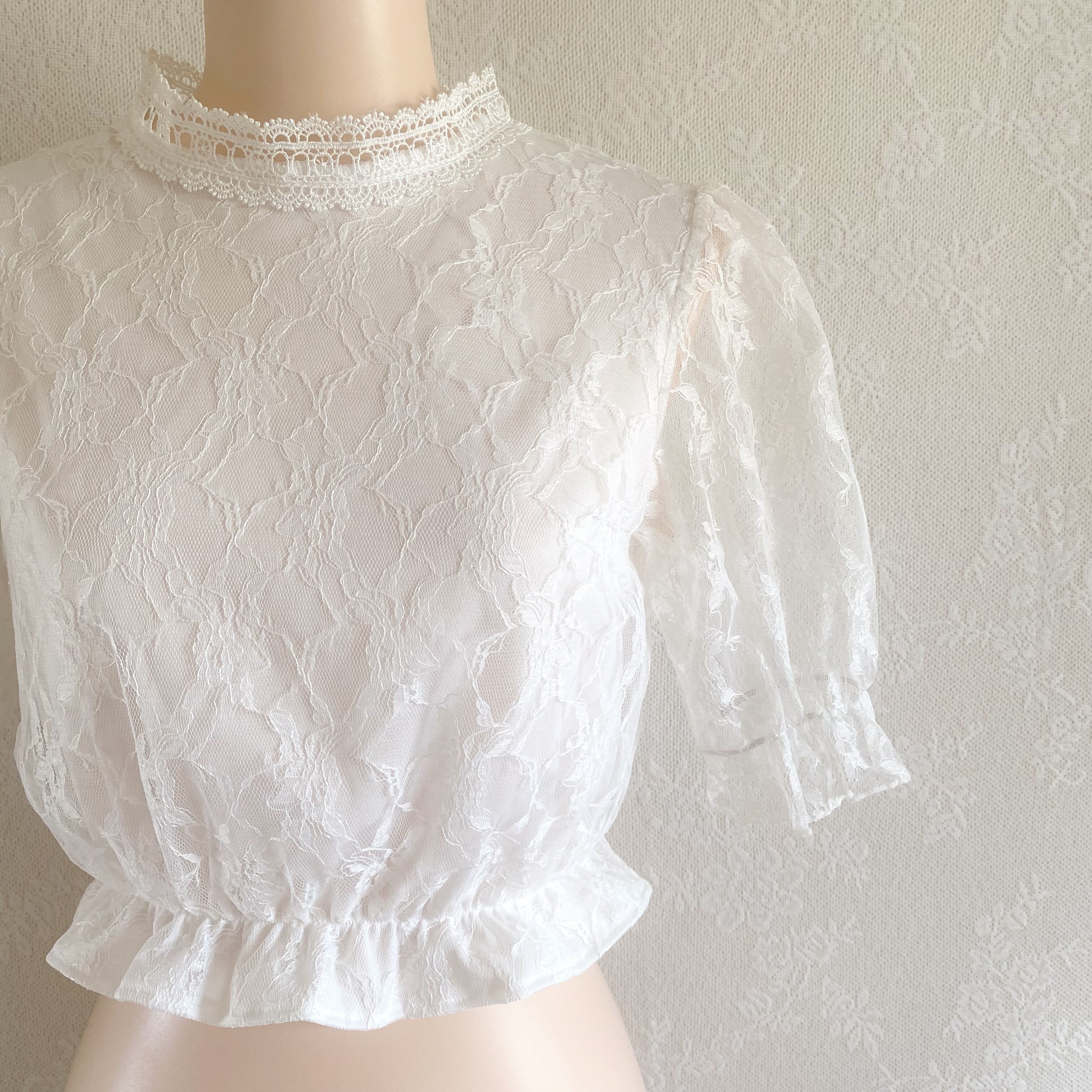 antique doll tops (white lace)
