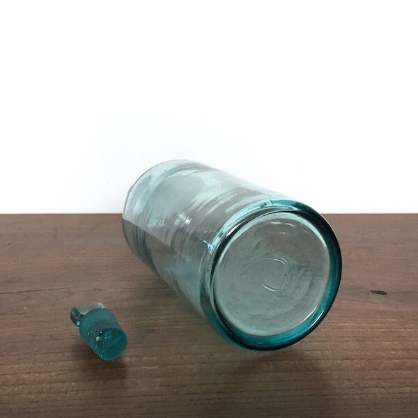 水色のガラス瓶 | magariozakka